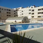 Adrianna, Tomillo, * Τορεβιέχα